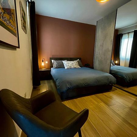 Airport Accommodation Bedroom With Your Own Private Bathroom Self Check In And Self Check Out Air-Condition Included Mqabba Exteriér fotografie